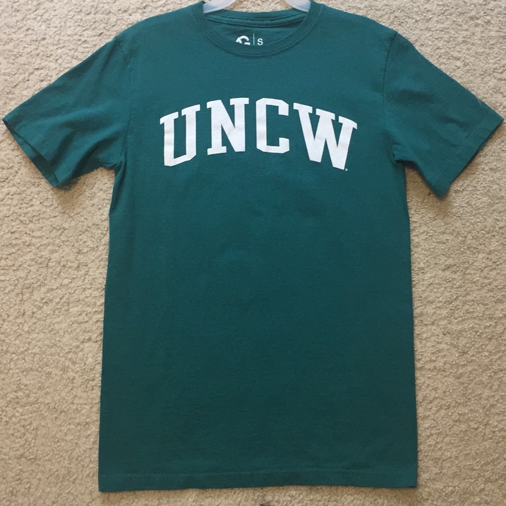 UNCW t-shirt